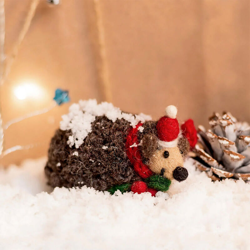 Amica Felt Hedgehog With Holly Sprig 8cm image number 1